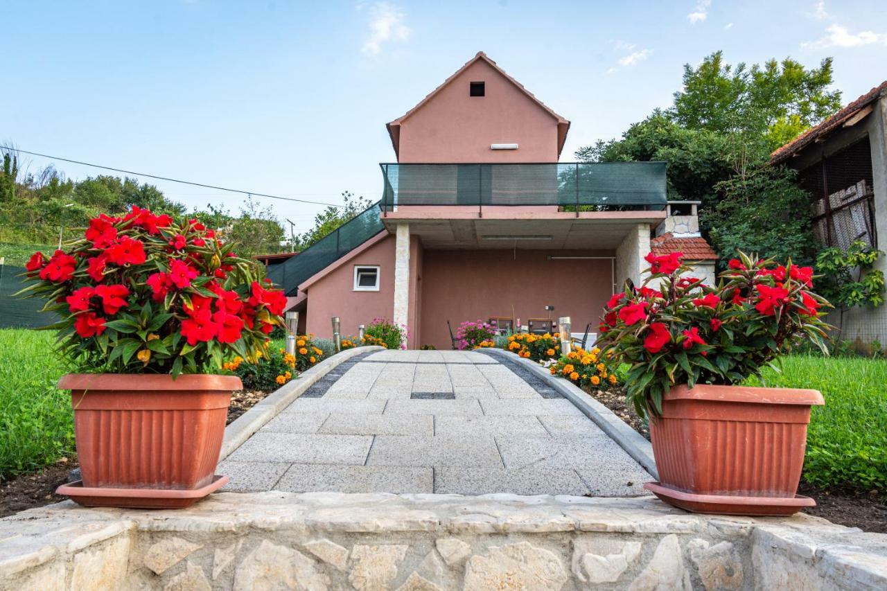 Green Paradise Estate Триль Экстерьер фото
